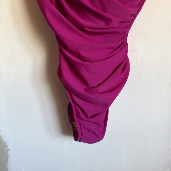 Miraclesuit One Piece Swimwear Bathing Suit Framboise Pink Slimming Travel - Picture 4 of 16